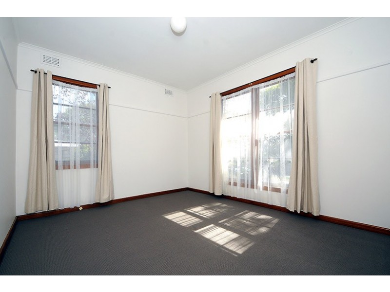 12 Oxford Street, Frankston VIC 3199