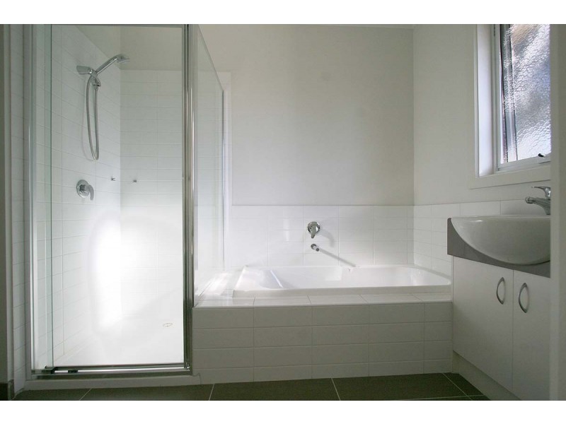 2/34 Coral Street, Frankston VIC 3199