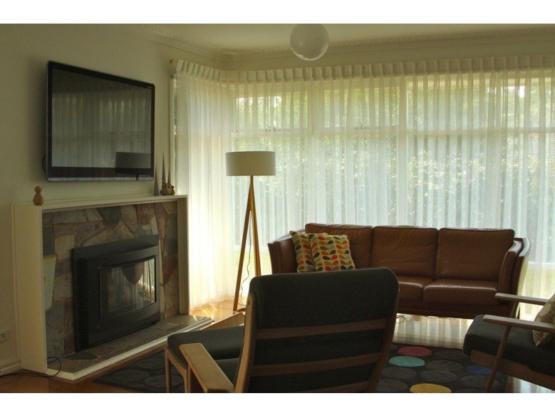 16 Tara Drive, Frankston VIC 3199