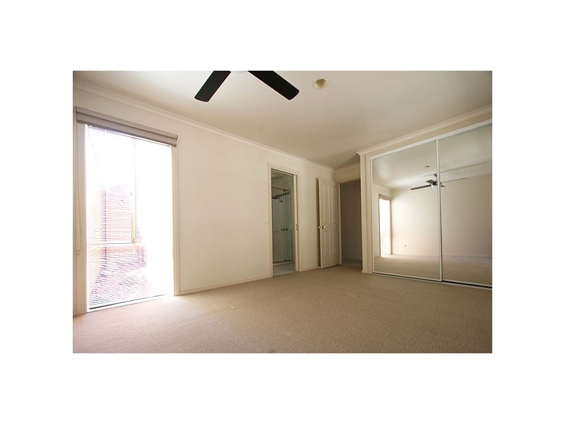 119 Railway Parade, Seaford VIC 3198