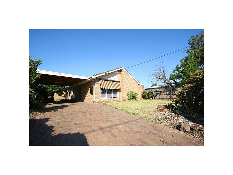 7 Braemar Street, Seaford VIC 3198