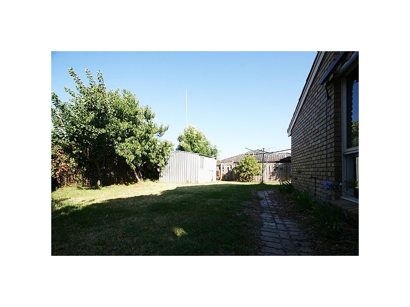 7 Braemar Street, Seaford VIC 3198