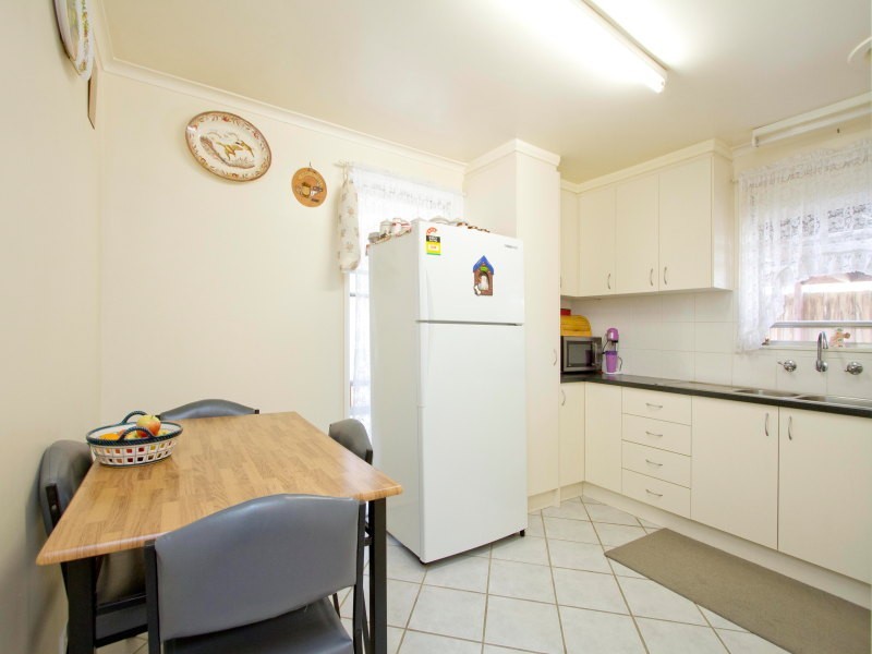 15 Whitewood Street, Frankston North VIC 3200