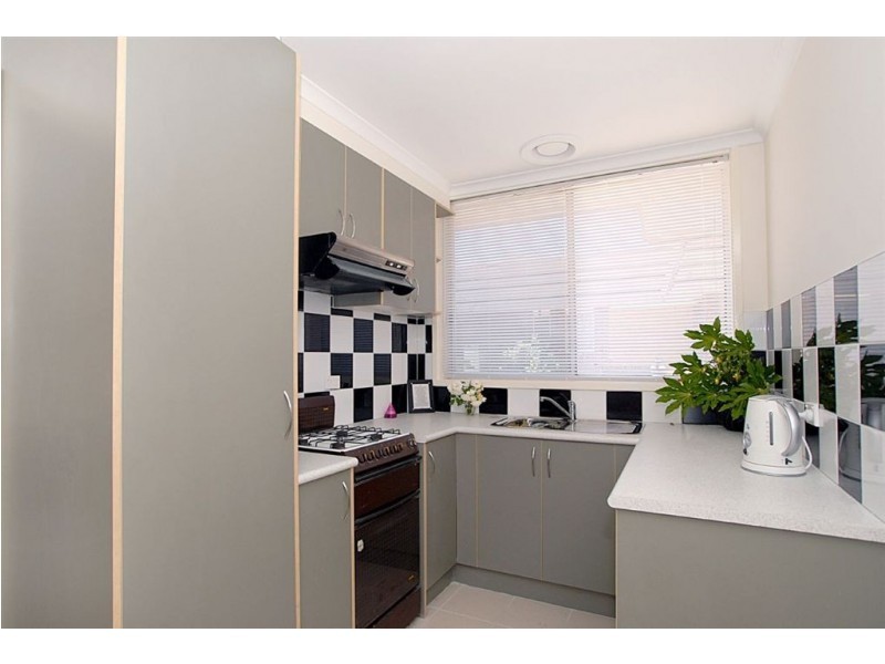 12/21 Wells Road, Seaford VIC 3198