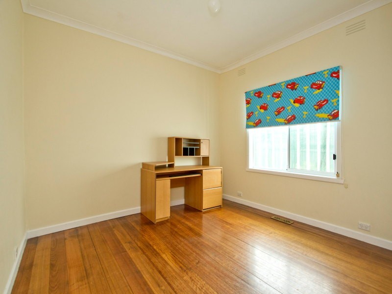 4/39 Dell Road, Frankston VIC 3199