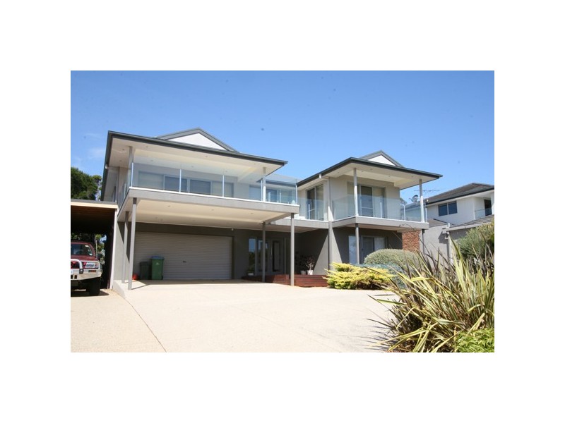 24 Matong Road, Mount Eliza VIC 3930