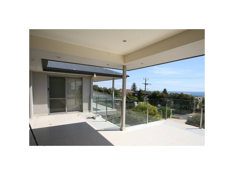 24 Matong Road, Mount Eliza VIC 3930