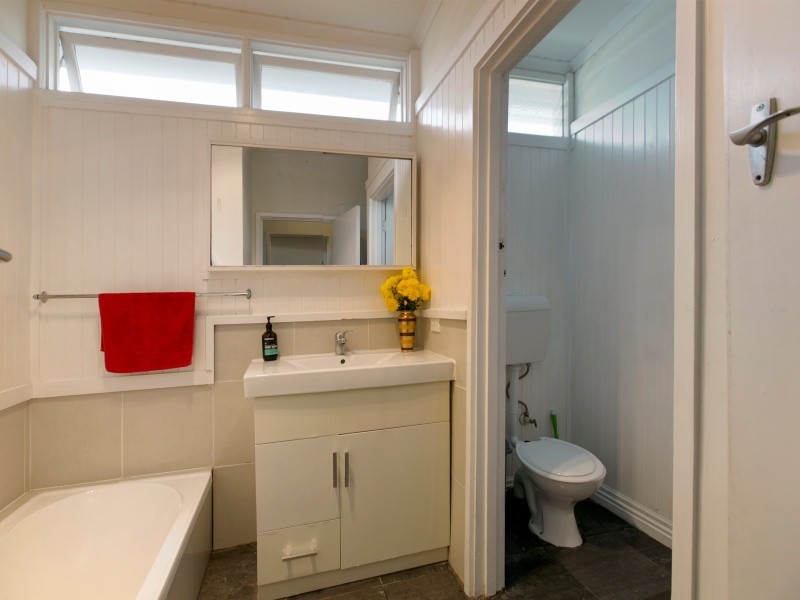 17 Coprosma Avenue, Frankston VIC 3199