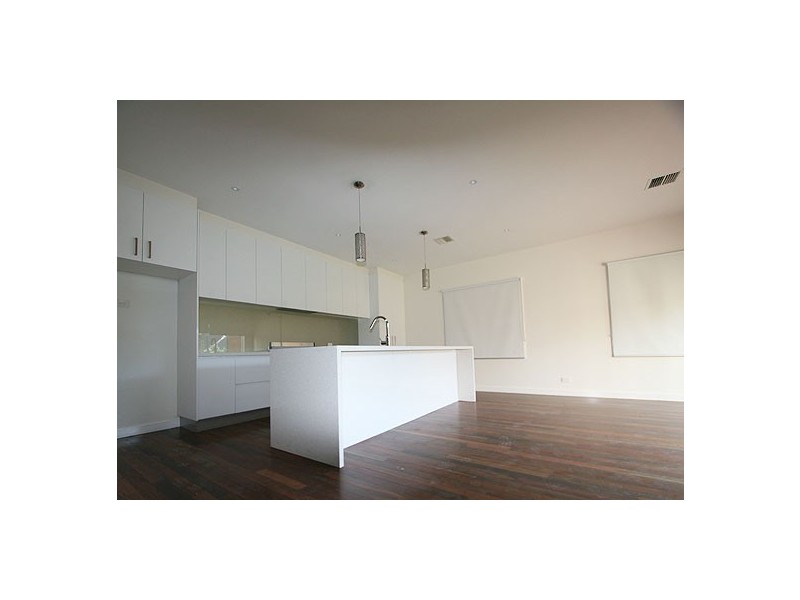 1/30 Warringa Road, Frankston South VIC 3199