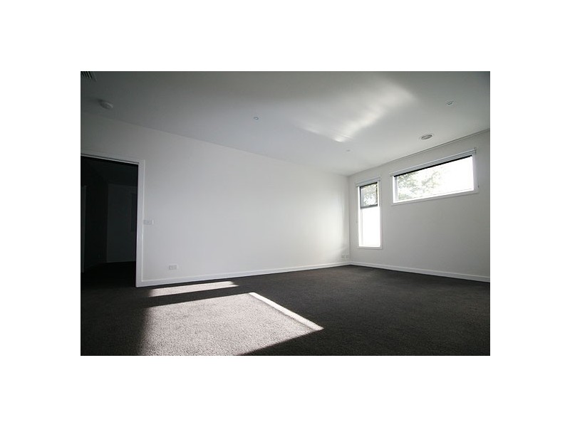 1/30 Warringa Road, Frankston South VIC 3199