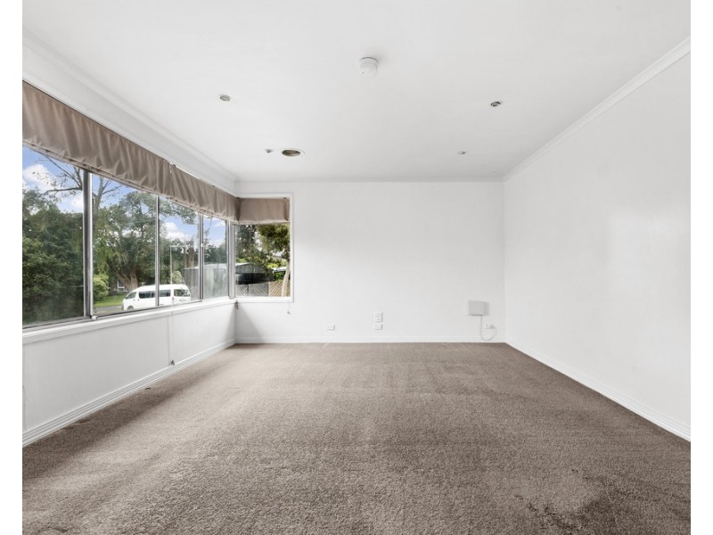 4 Abor Court, Frankston VIC 3199