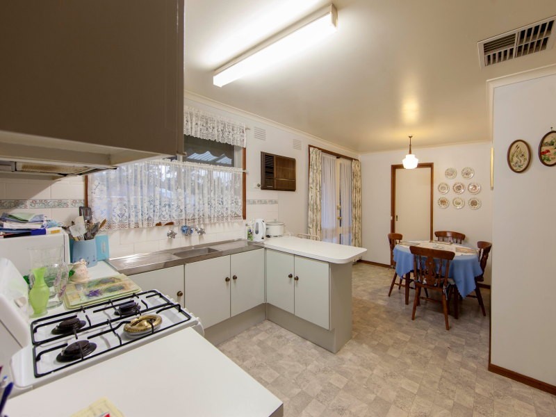 1 Eula Court, Frankston VIC 3199