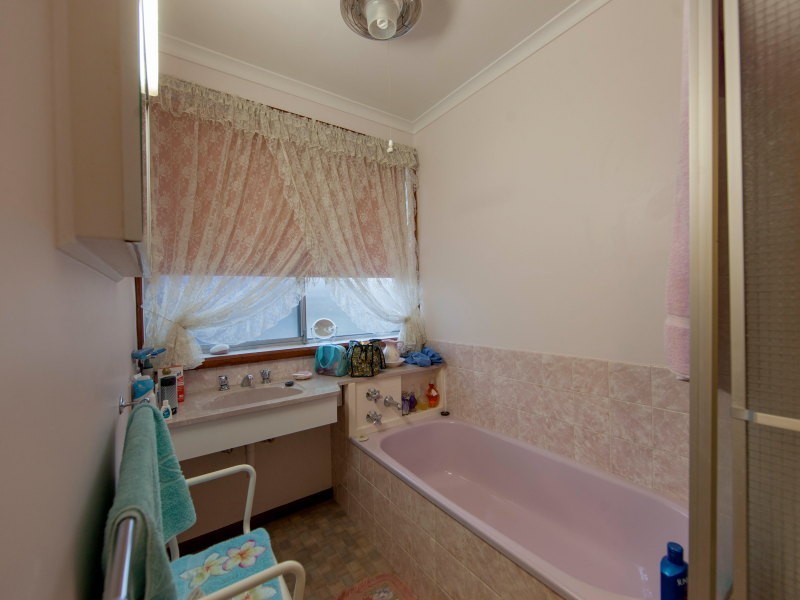 1 Eula Court, Frankston VIC 3199