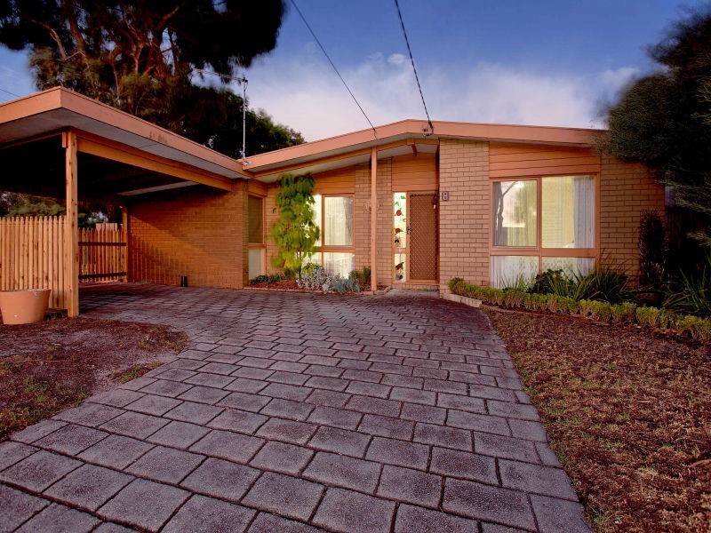 8 Panmure Street, Frankston VIC 3199