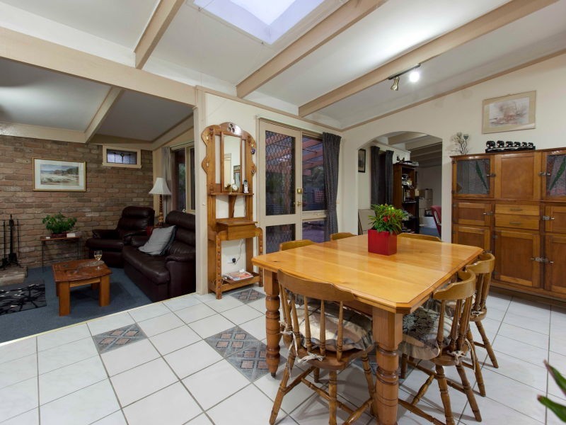 8 Panmure Street, Frankston VIC 3199