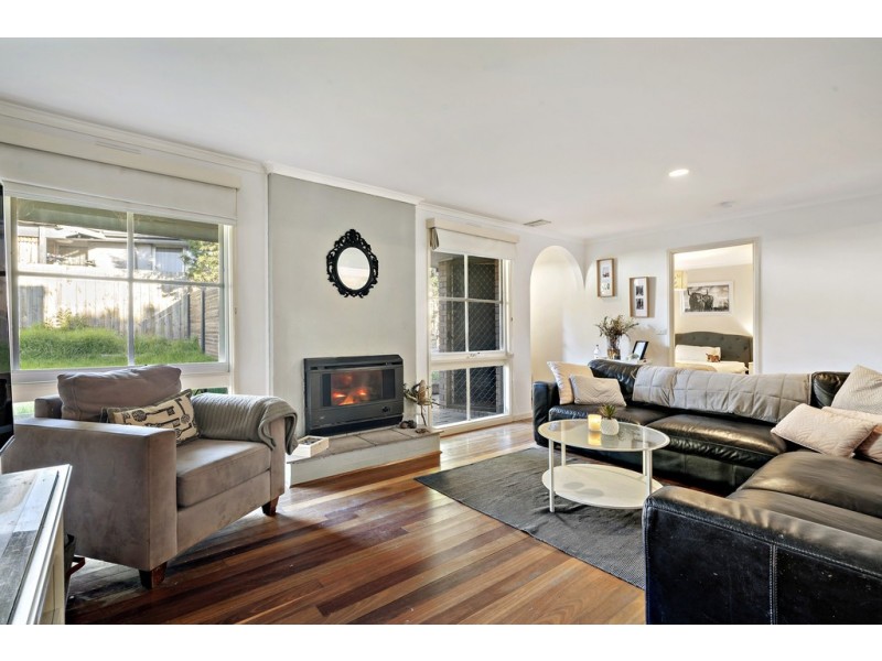 9 Samantha Court, Frankston VIC 3199