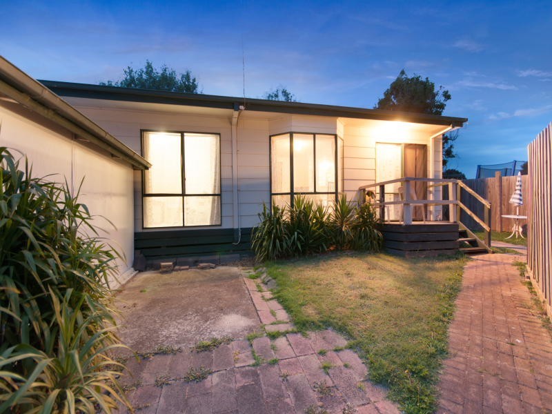 20 Hamilton Grove, Frankston South VIC 3199