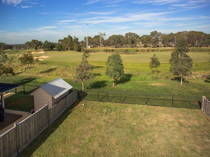 23 Nagle Drive, Sandhurst VIC 3977
