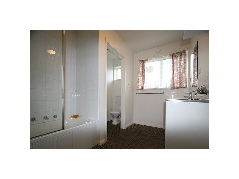 2/26 Petrie St, Frankston VIC 3199