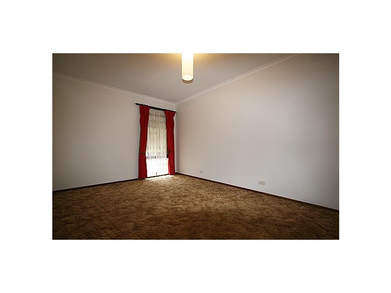 76 Grimwade Crescent, Frankston VIC 3199