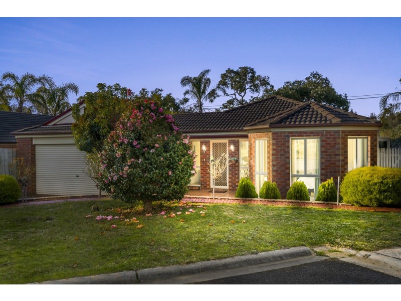 13 Trafalgar Square, Frankston South VIC 3199