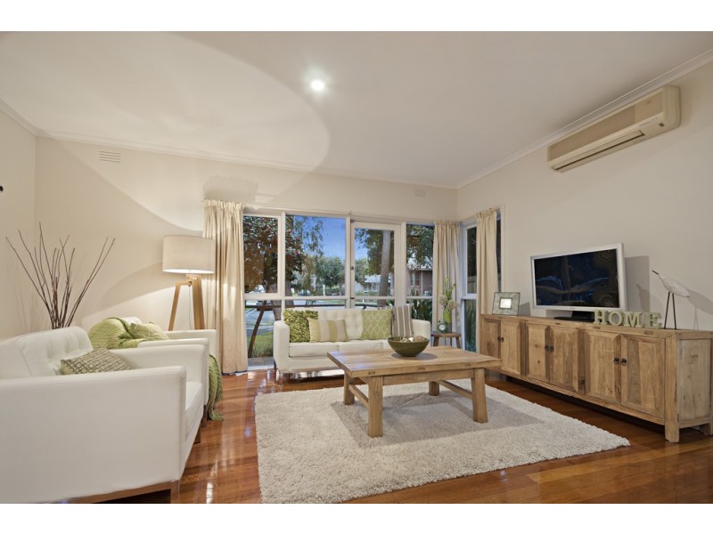 16 Watson Street, Frankston South VIC 3199