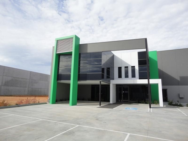 10 Austral Place, Hallam VIC 3803