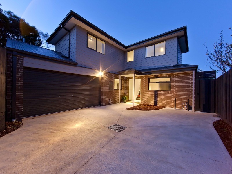 2/23 Bayview Road, Frankston VIC 3199