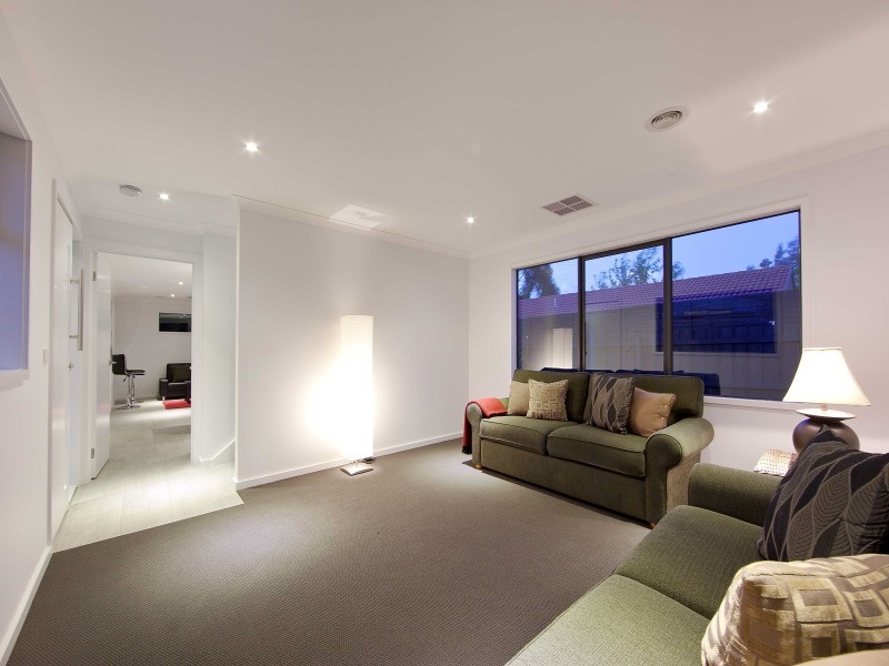 2/23 Bayview Road, Frankston VIC 3199