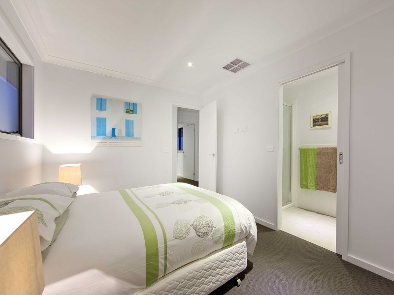 2/23 Bayview Road, Frankston VIC 3199