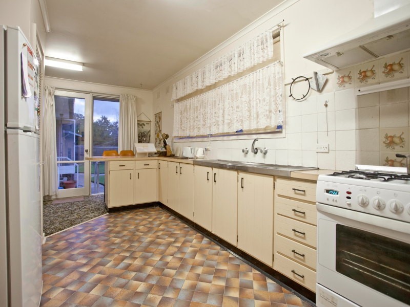 34 Milford Crescent, Frankston VIC 3199