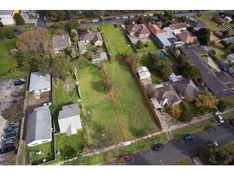 13 Ebdale Street, Frankston VIC 3199
