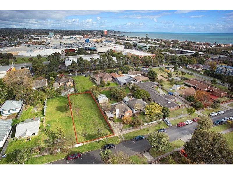 13 Ebdale Street, Frankston VIC 3199