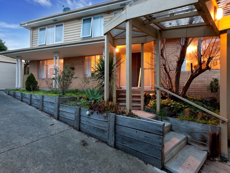 10 Carramar Drive, Frankston VIC 3199