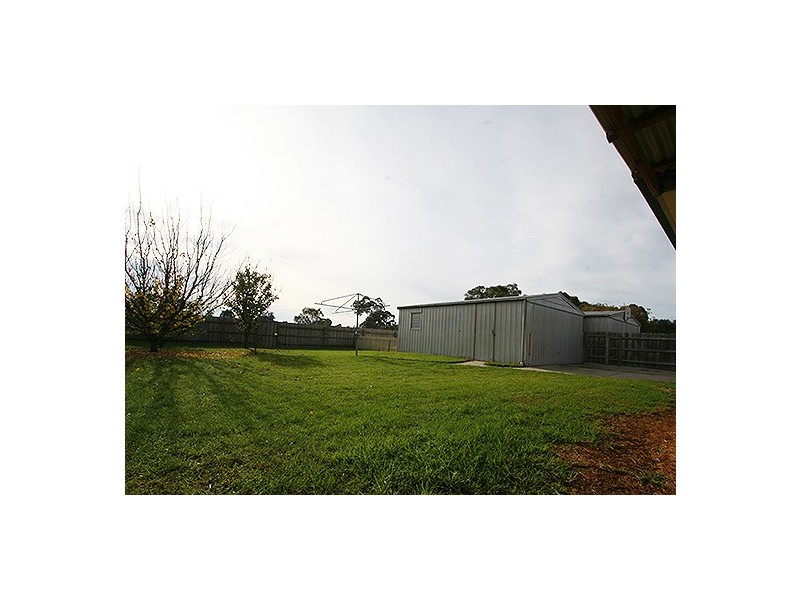 37 Luscombe Avenue, Carrum Downs VIC 3201