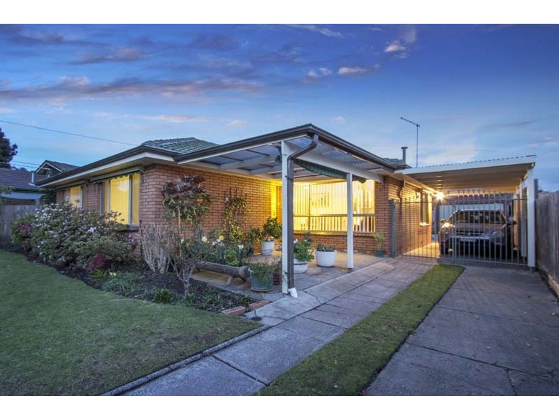 130 Austin Road, Seaford VIC 3198