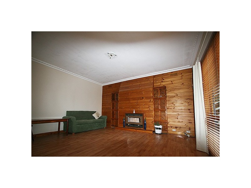 54 Finlay Street, Frankston VIC 3199