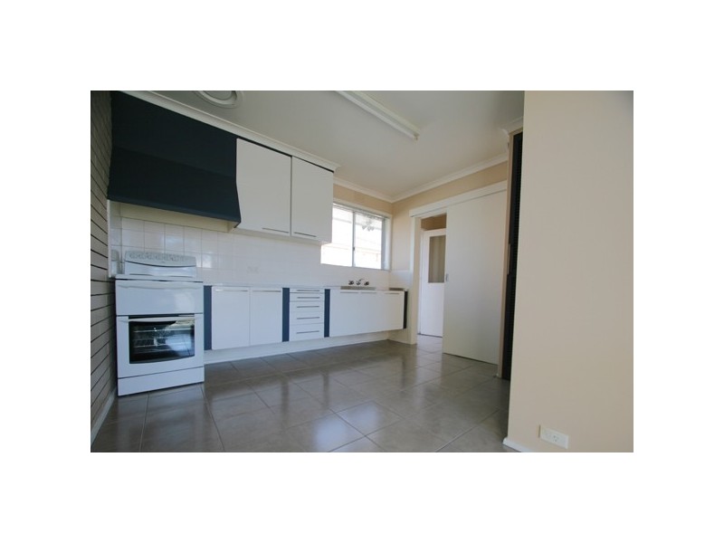 4/7 Colin Avenue, Frankston VIC 3199