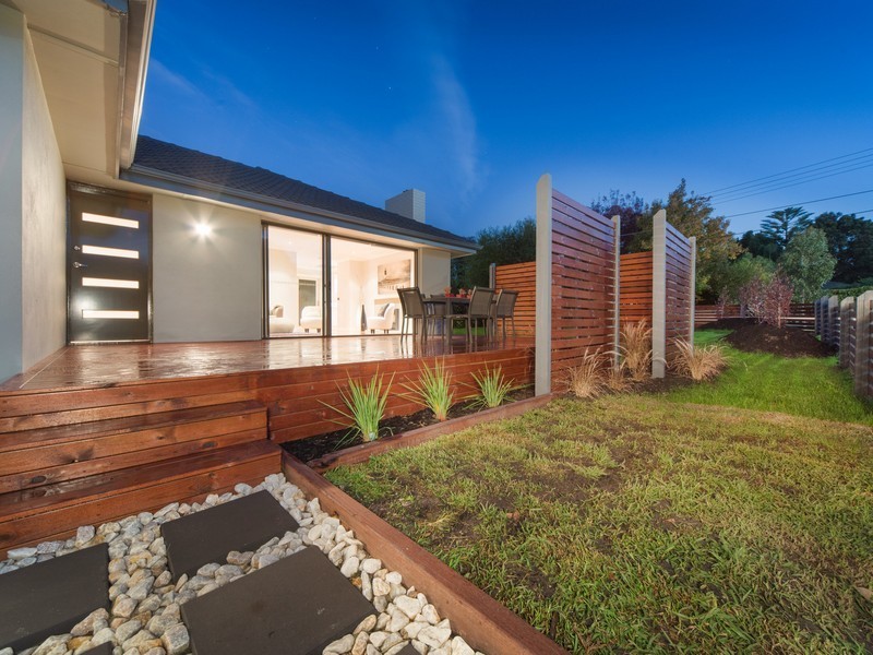 60 Towerhill Road, Frankston VIC 3199