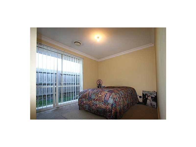 1/41 Bayside Grove, Seaford VIC 3198