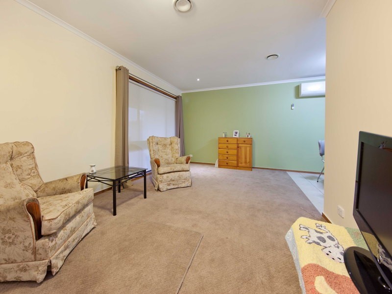 101 Dunsterville Crescent, Frankston VIC 3199