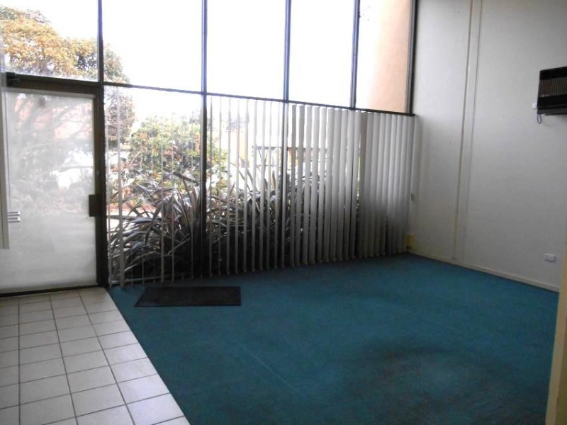 2/27 Peninsula Boulevard, Seaford VIC 3198