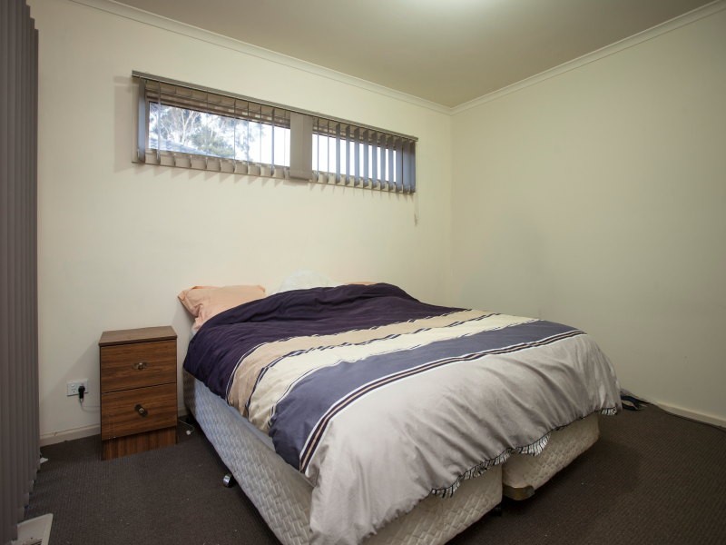 2/5 Heath Avenue, Frankston VIC 3199