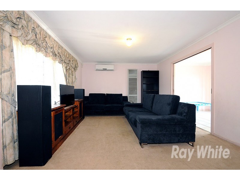 42 Whimbrel Crescent, Carrum Downs VIC 3201