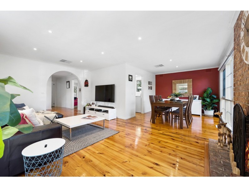 10 Furneaux Court, Frankston VIC 3199