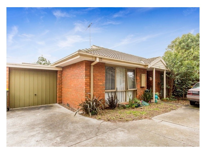 2/14 Burns Street, Frankston VIC 3199