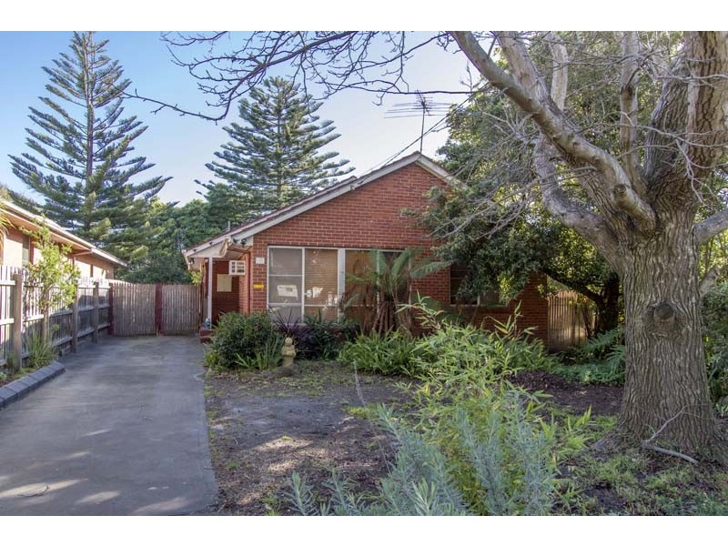 9 Ribbon Court, Frankston North VIC 3200