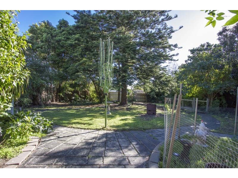 9 Ribbon Court, Frankston North VIC 3200