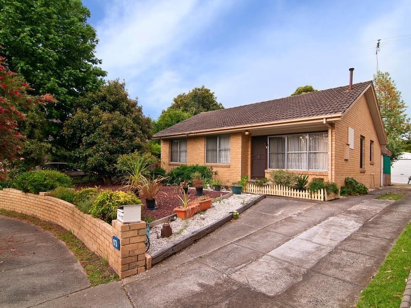 17 Ribbon Court, Frankston North VIC 3200