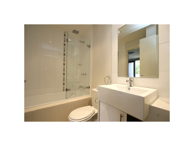 13/392-394 Nepean Highway, Frankston VIC 3199